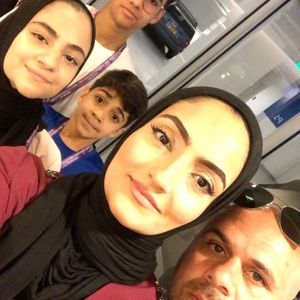 Meet your Posher, Tesam